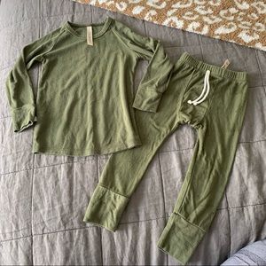 Childhood’s Clothing Rib Knit Set - 2t